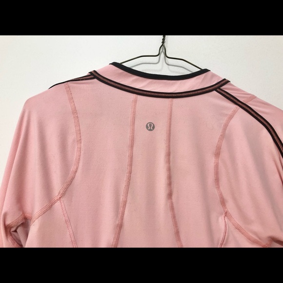 Lululemon Rise and Shine Pullover Bleached Coral Black 1/2 Zip Long Sleeves - Picture 4 of 11